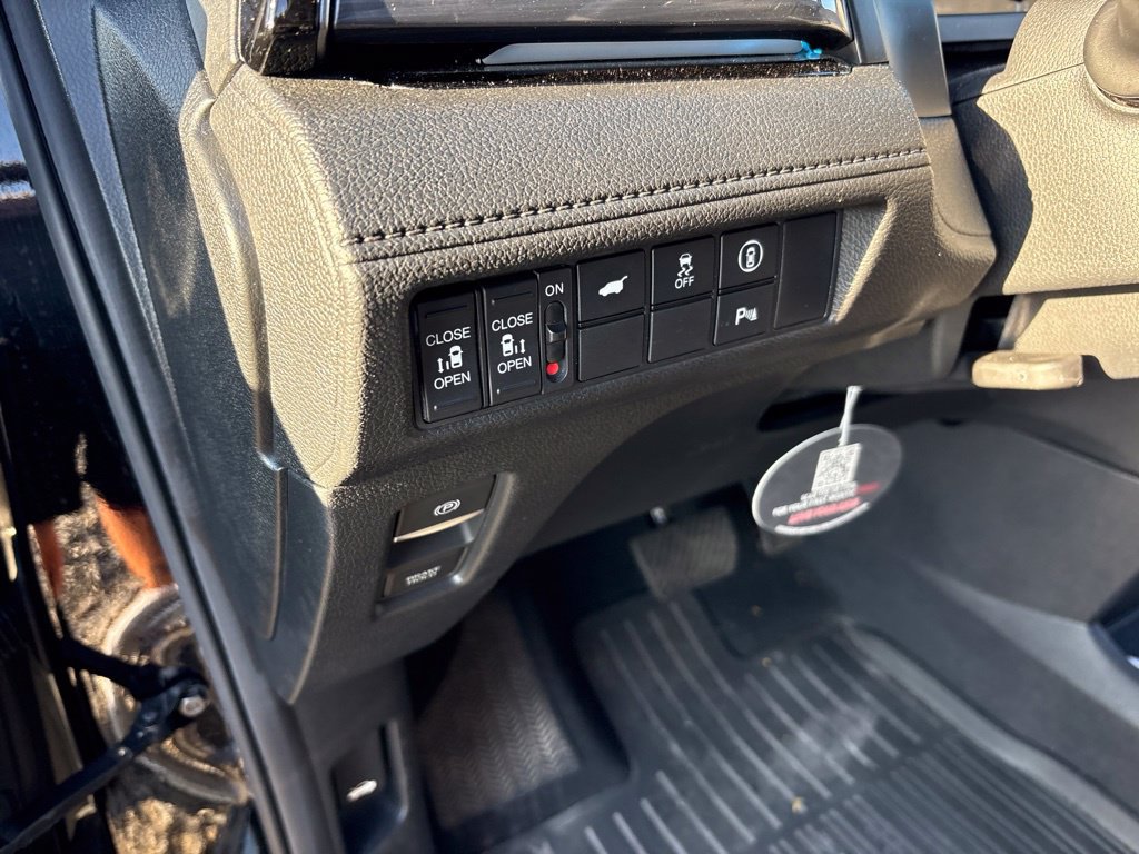 Used 2024 Honda Odyssey Elite image 20