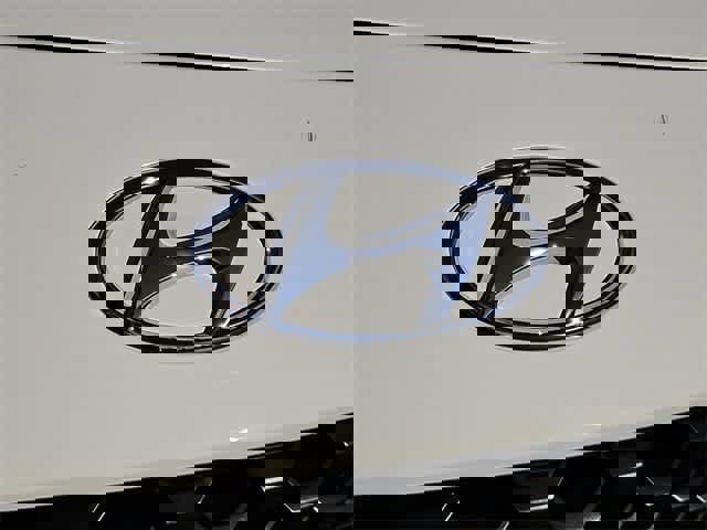 Certified 2022 Hyundai Kona SEL w/ Convenience Package image 11