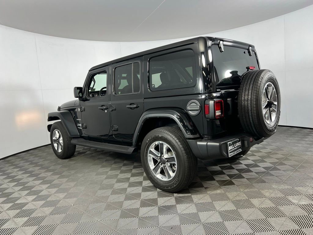 Used 2022 Jeep Wrangler Unlimited Sahara image 9