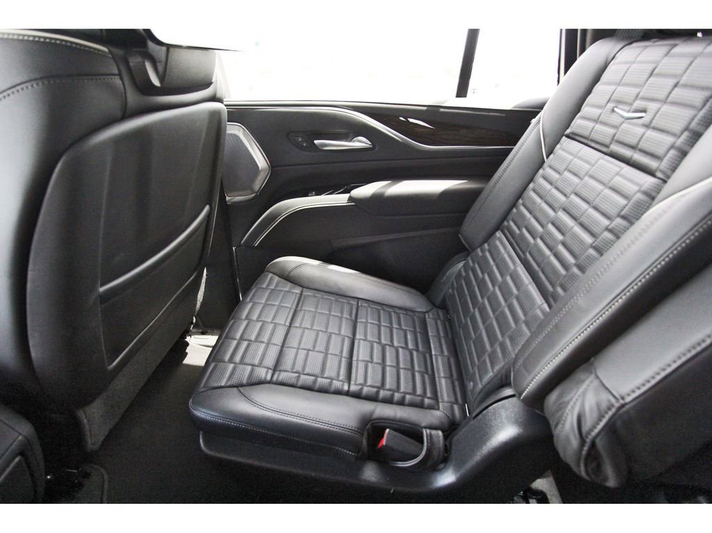 Used 2023 Cadillac Escalade Sport Platinum image 12