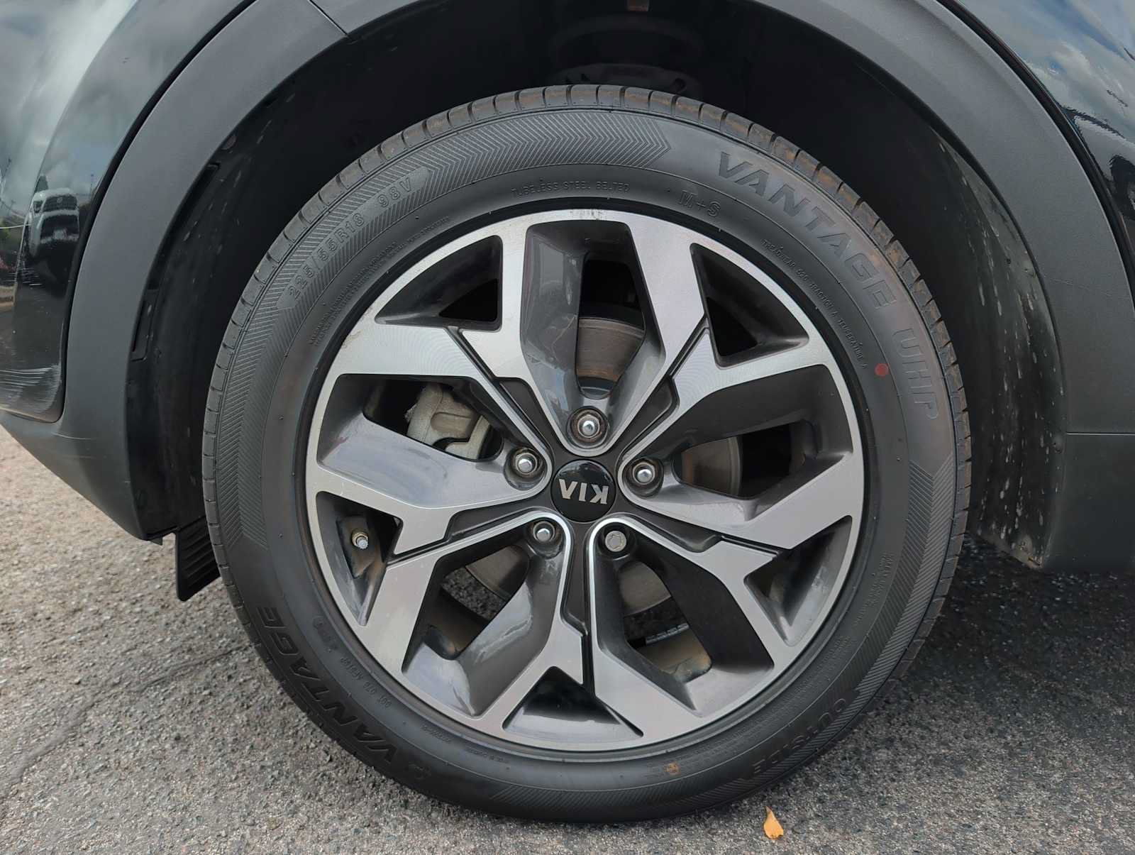 Used 2020 Kia Sportage EX w/ Option Group 15 AWD/4WD image 19