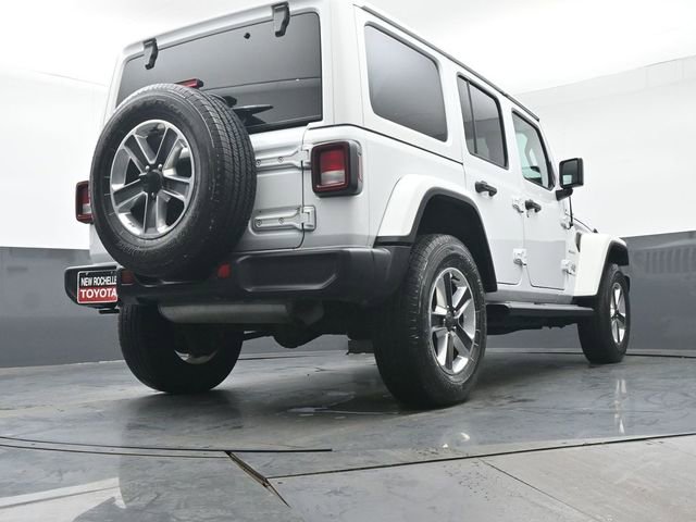 Used 2023 Jeep Wrangler Sahara w/ Cold Weather Group image 35