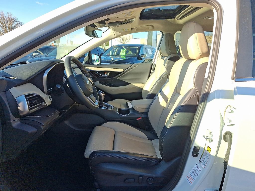 Used 2023 Subaru Outback Limited image 14