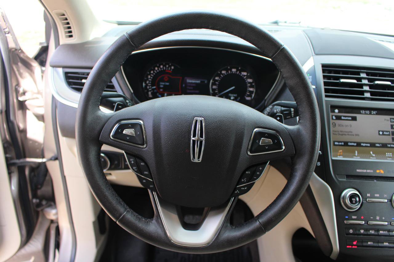 Used 2018 Lincoln MKC Premiere image 19