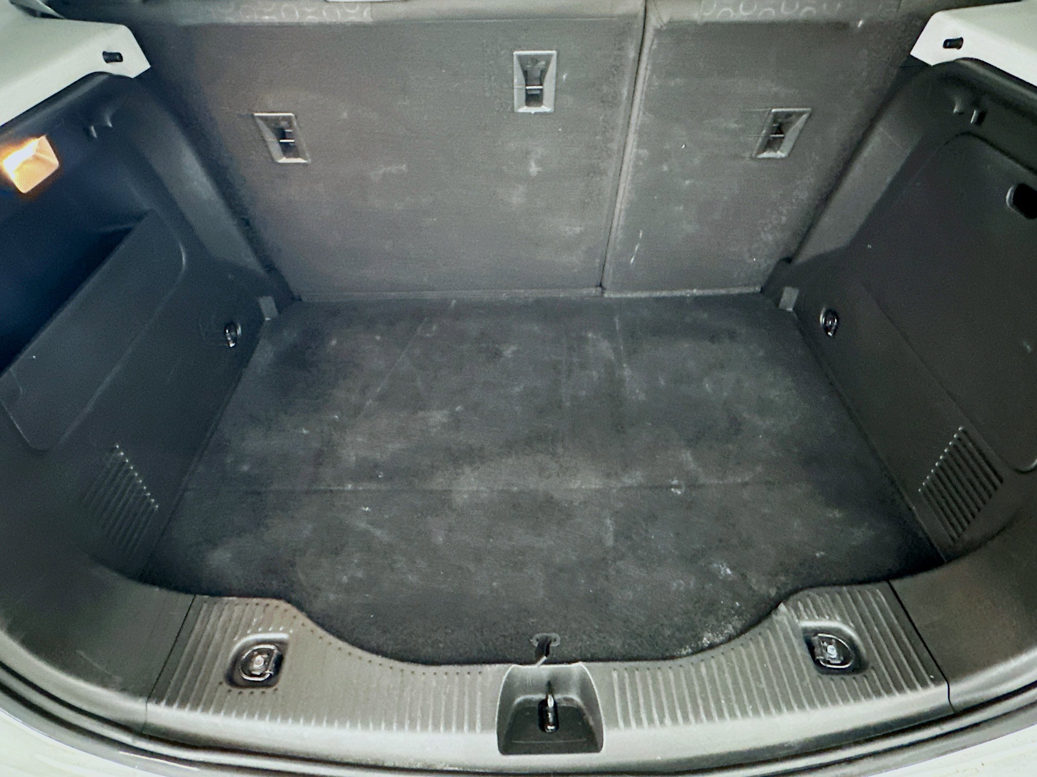 Used 2020 Chevrolet Trax LS FWD image 29