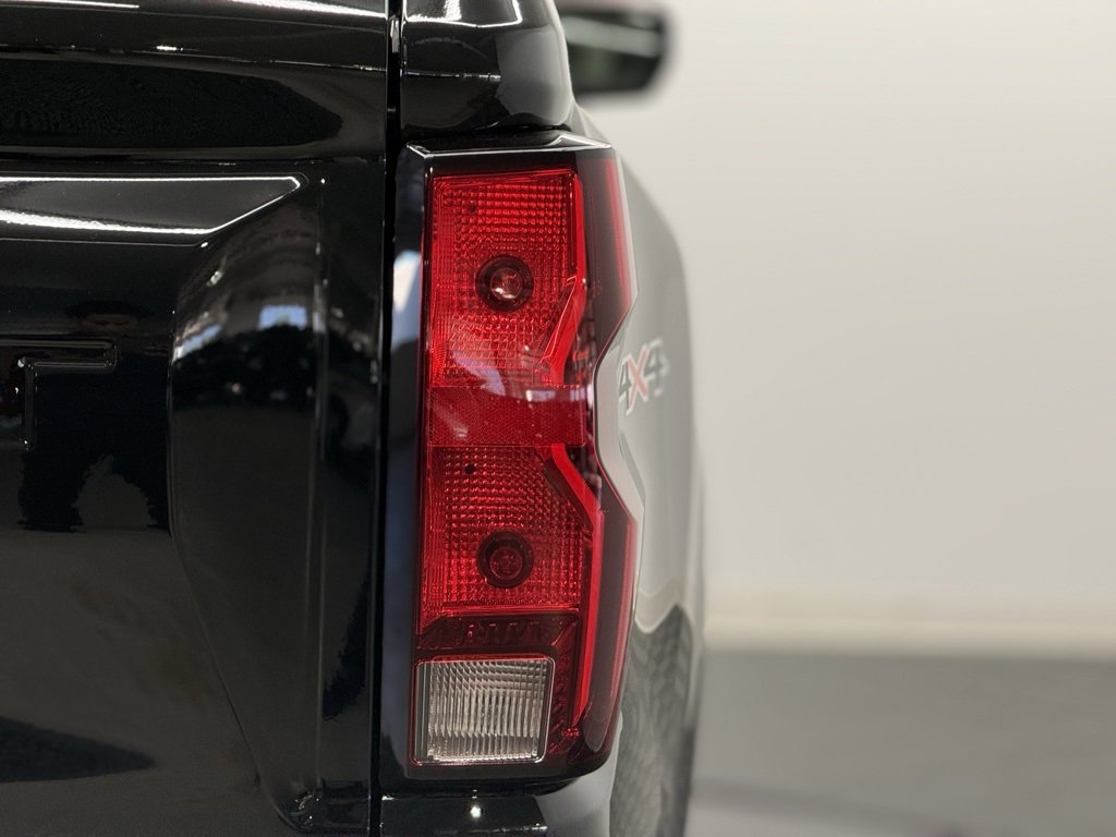 Used 2026 Chevrolet Colorado LT w/ Advanced Trailering Package image 7