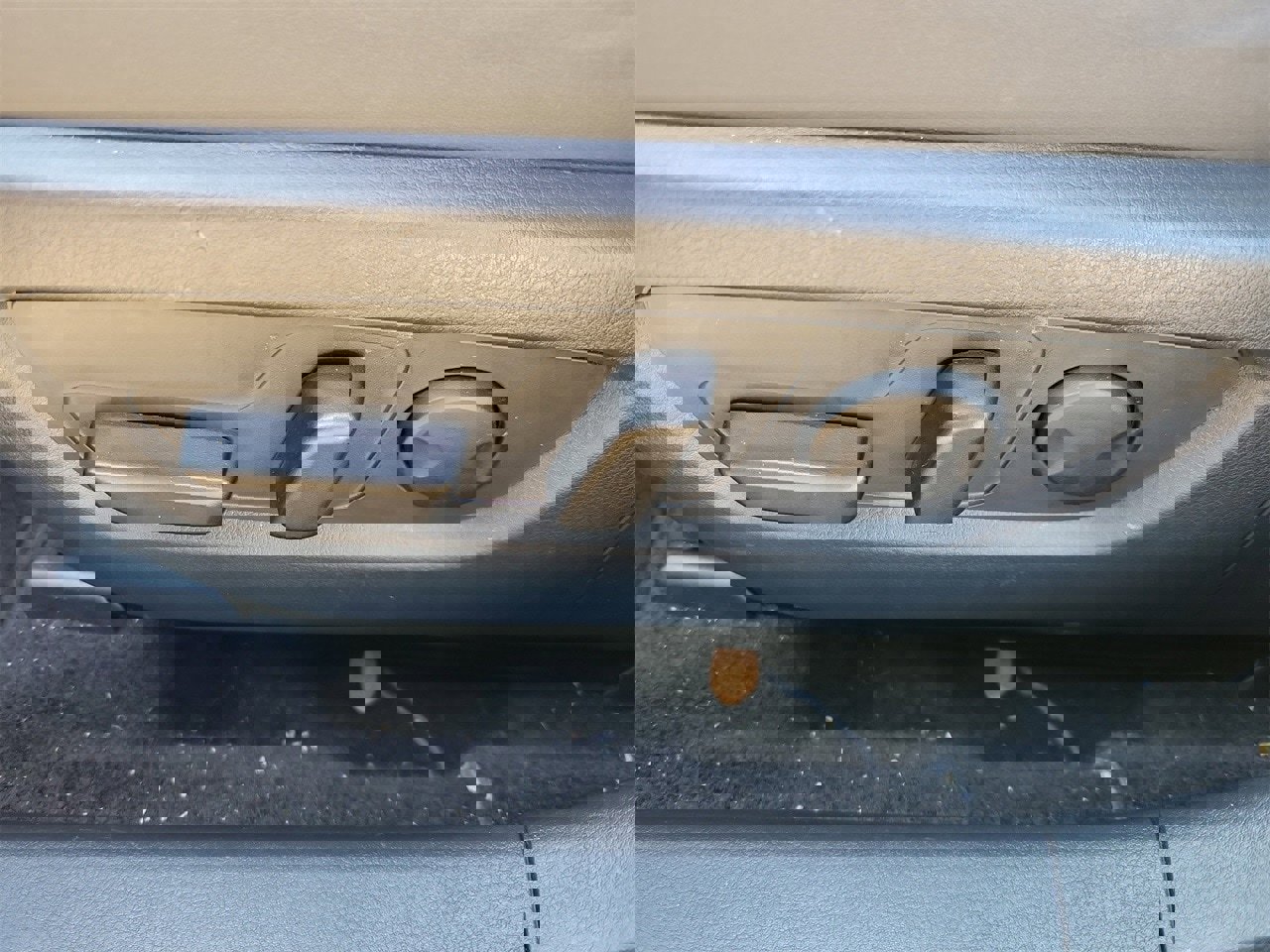 Used 2025 MAZDA CX-30 AWD 2.5 S w/ Preferred Package image 18