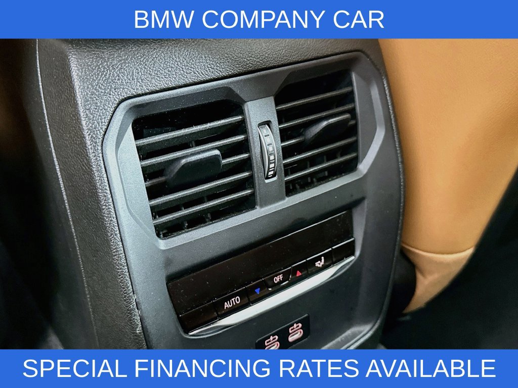 Used 2026 BMW 330i xDrive Sedan AWD/4WD image 31