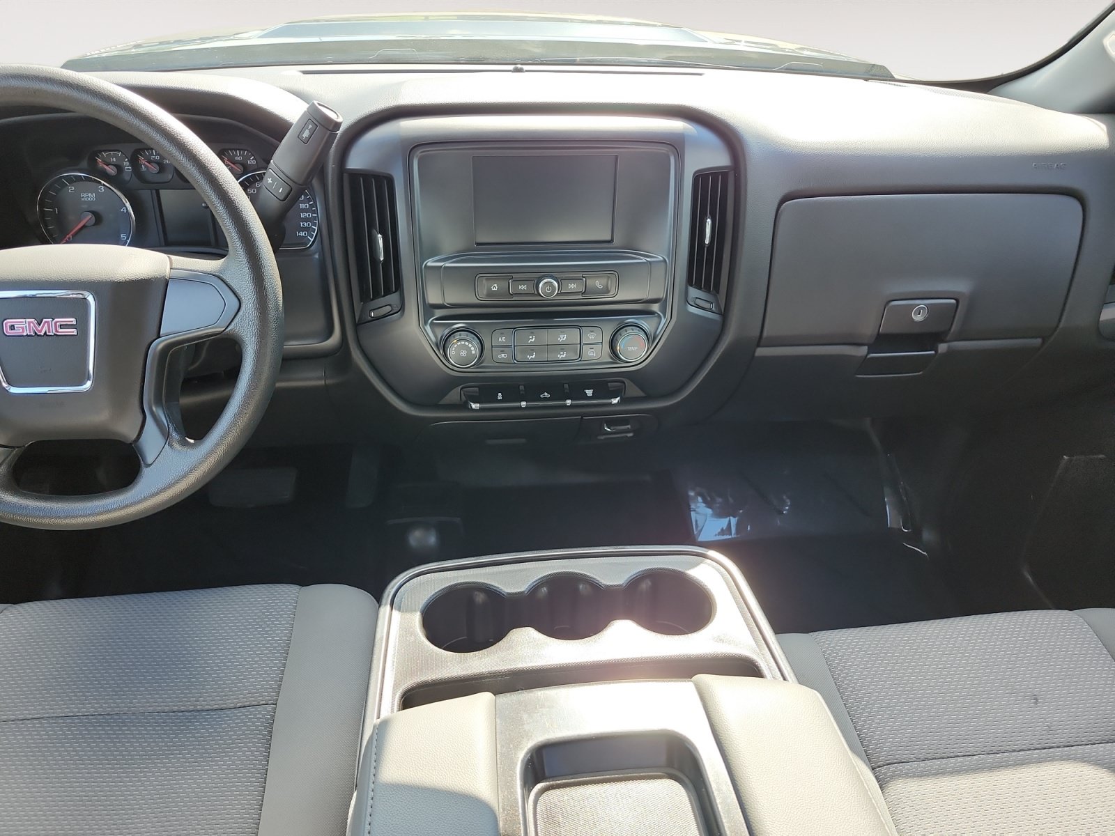 Used 2018 GMC Sierra 3500 4x4 Crew Cab w/ Sierra Convenience Package image 12