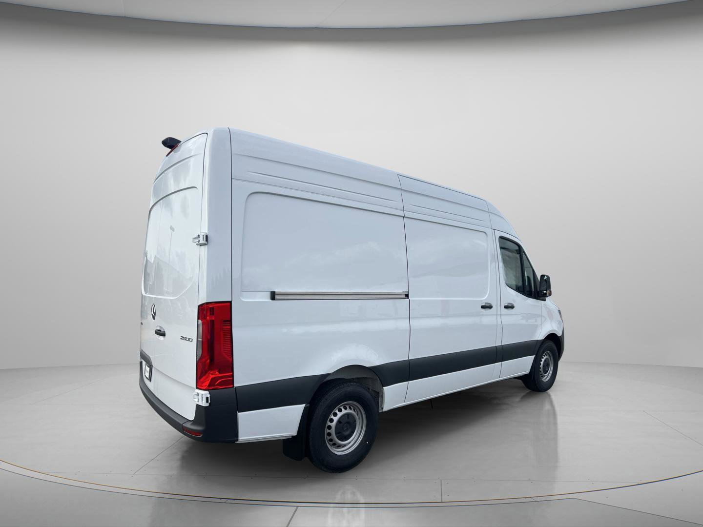 Certified 2025 Mercedes-Benz Sprinter 2500 image 6