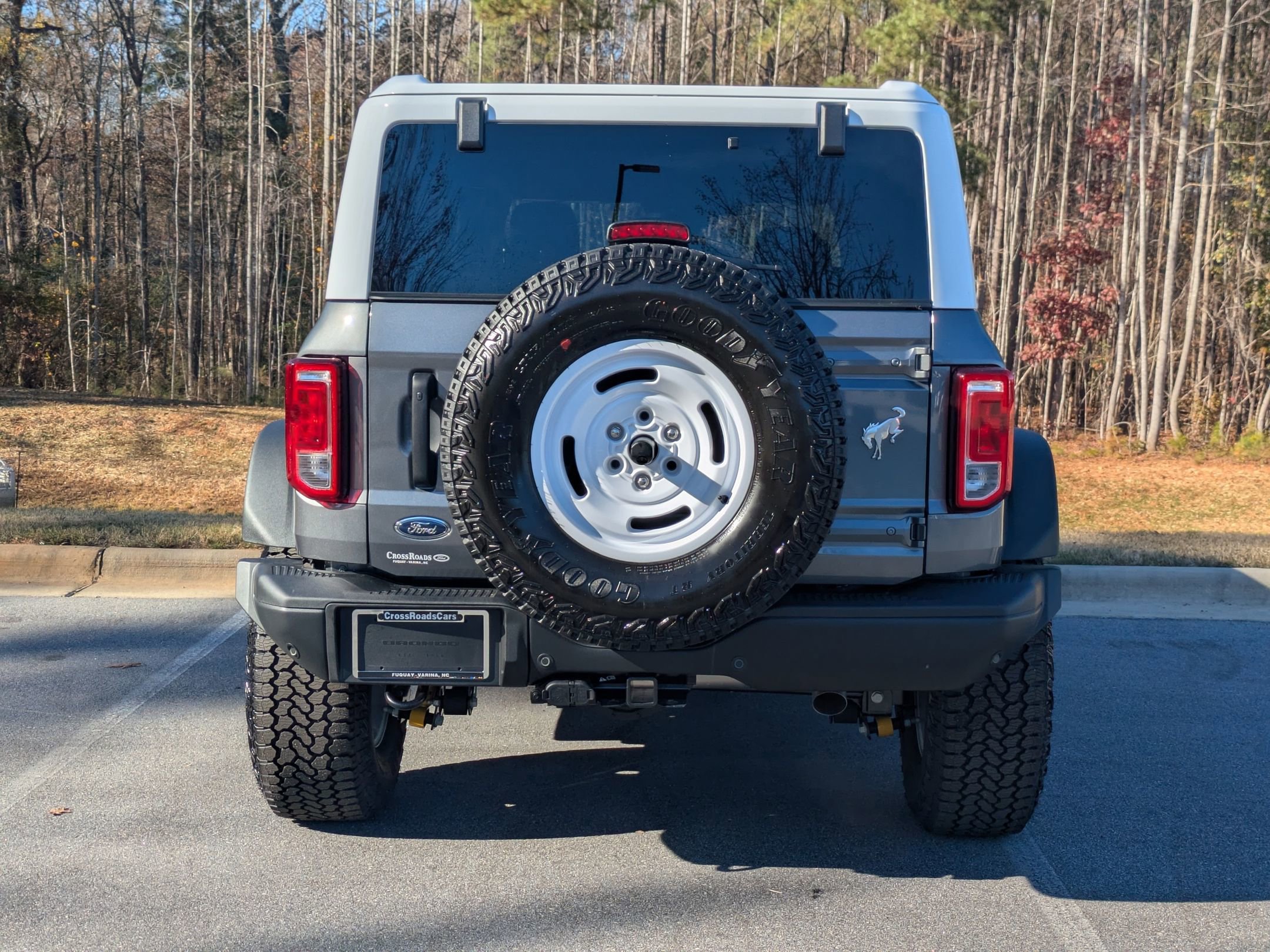 New 2025 Ford Bronco Heritage Edition image 4