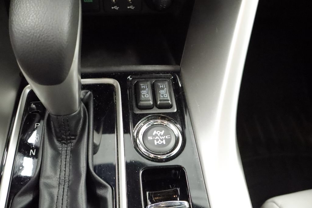 Used 2022 Mitsubishi Eclipse Cross SEL AWD/4WD image 30