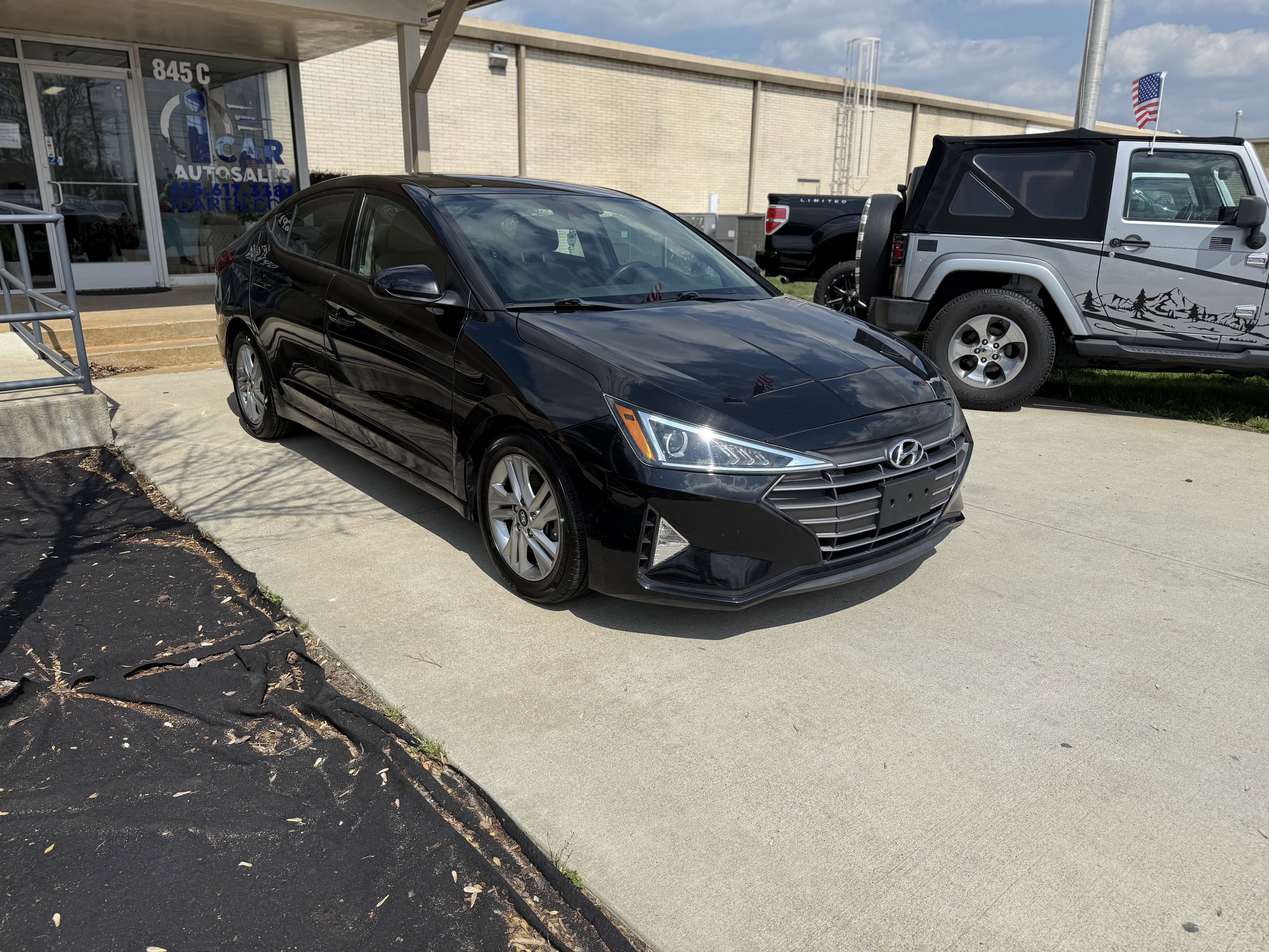 Used 2020 Hyundai Elantra SEL w/ Cargo Package (C1) FWD image 8