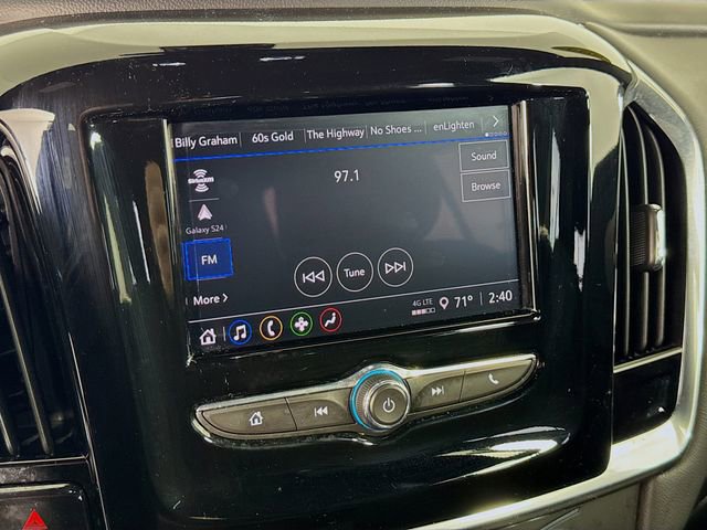 Used 2023 Chevrolet Traverse LT FWD image 14