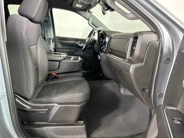 Used 2024 GMC Sierra 1500 Elevation image 28