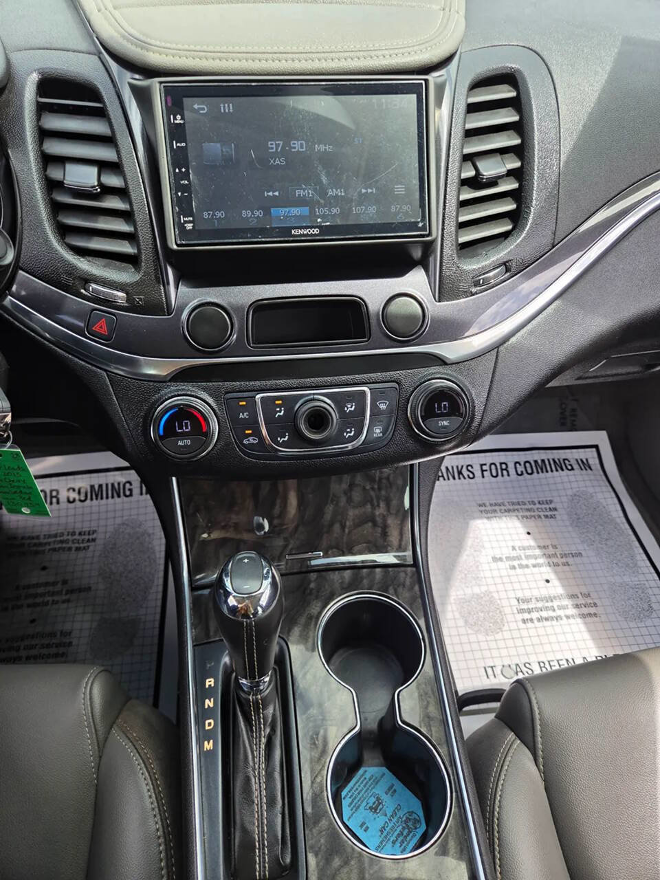 Used 2015 Chevrolet Impala LT w/ Convenience Package FWD image 9