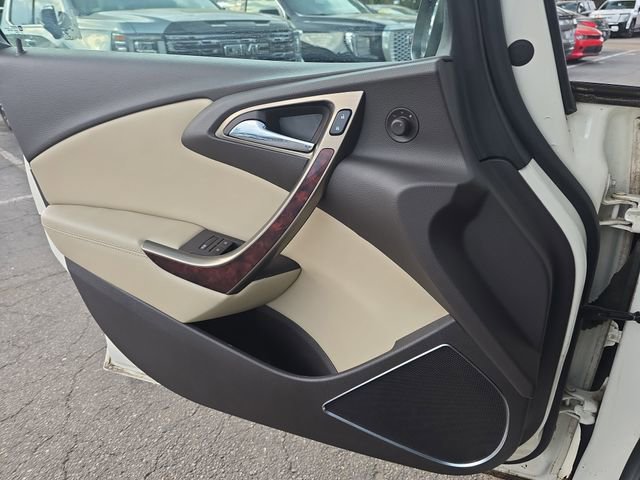 Used 2014 Buick Verano Convenience FWD image 25