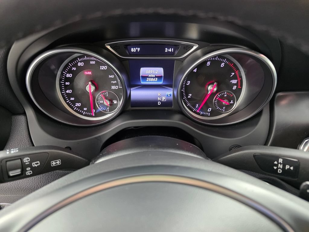 Used 2020 Mercedes-Benz GLA 250 4MATIC image 17