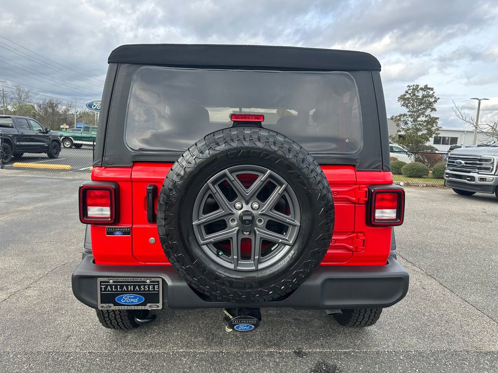 Used 2024 Jeep Wrangler Sport image 32