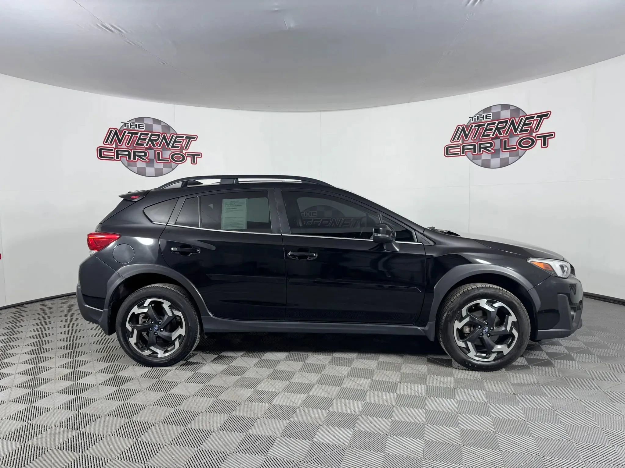 Used 2022 Subaru Crosstrek 2.5i Limited w/ Moonroof Package 1 AWD/4WD image 8