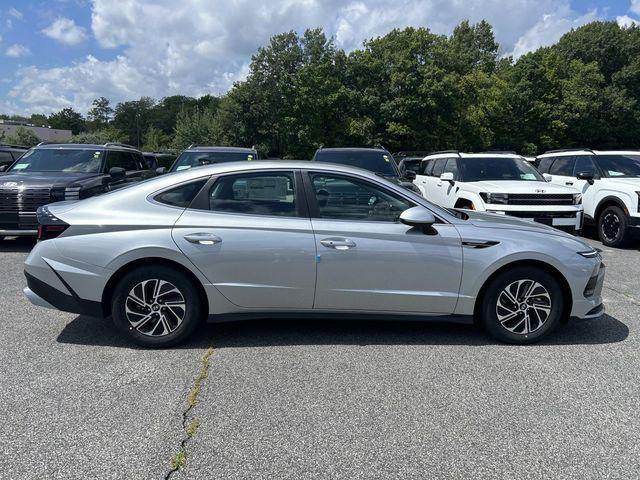 New 2026 Hyundai Sonata Blue FWD image 2