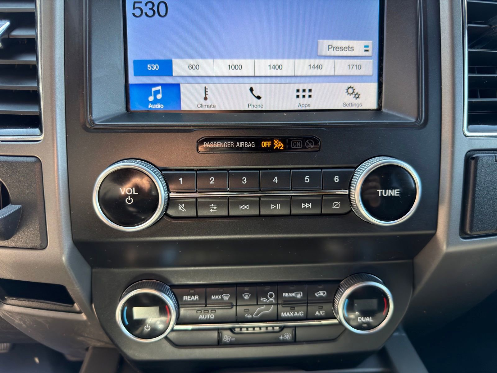 Used 2019 Ford Expedition Max XLT AWD/4WD image 26