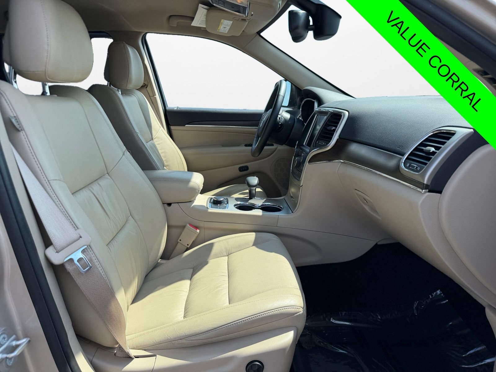 Used 2015 Jeep Grand Cherokee Limited w/ Trailer Tow Group IV AWD/4WD image 15
