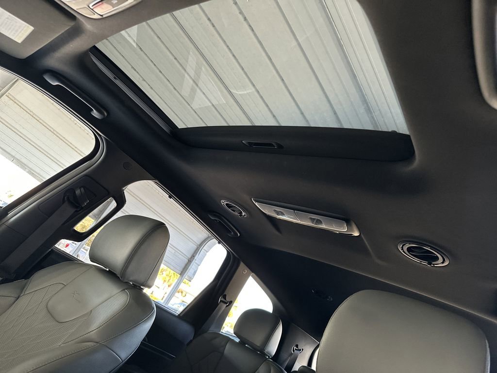 Used 2024 Kia Telluride EX X-Line image 29