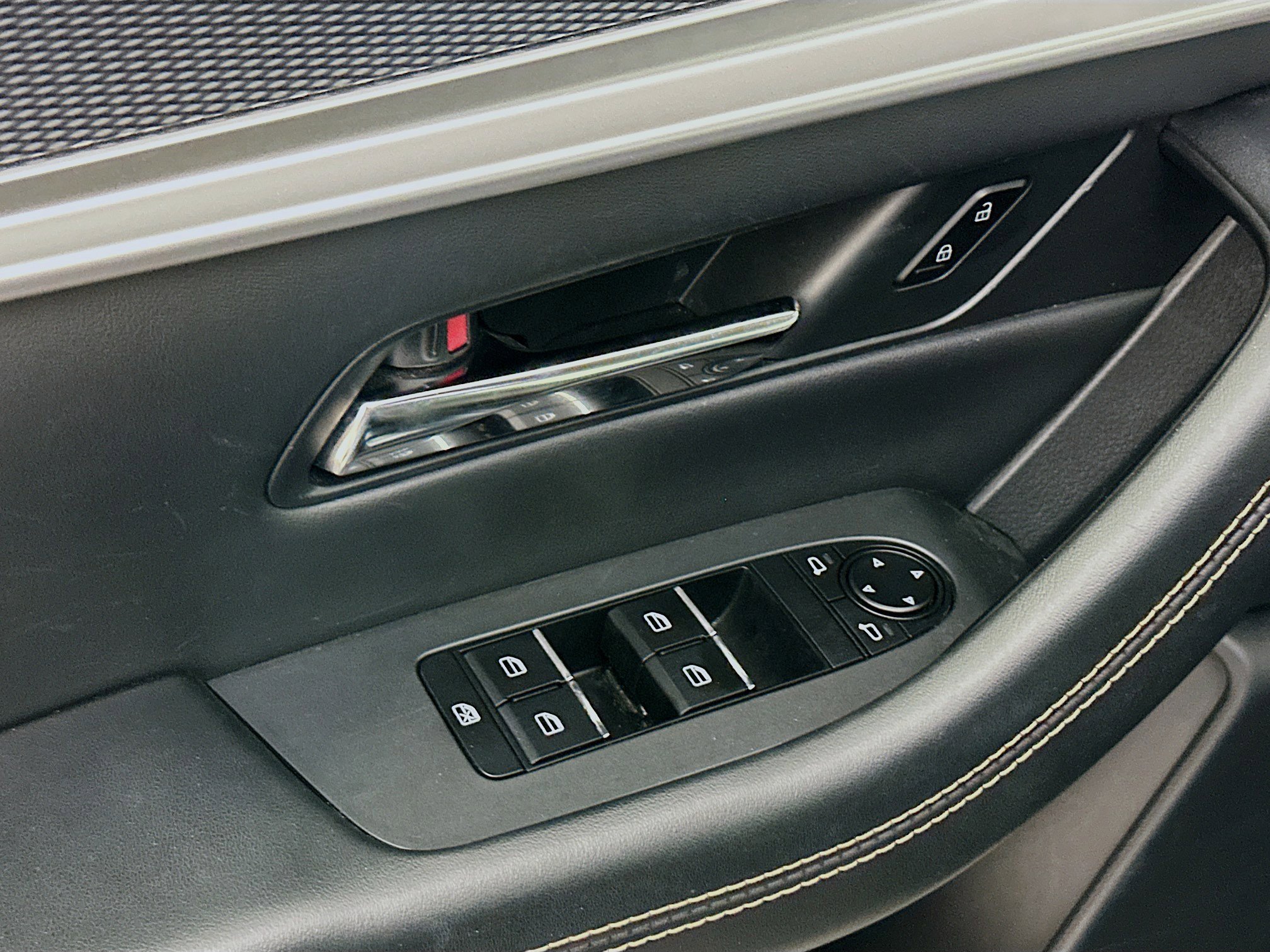 Used 2025 MAZDA CX-90 3.3 Turbo w/ Preferred Package AWD/4WD image 15