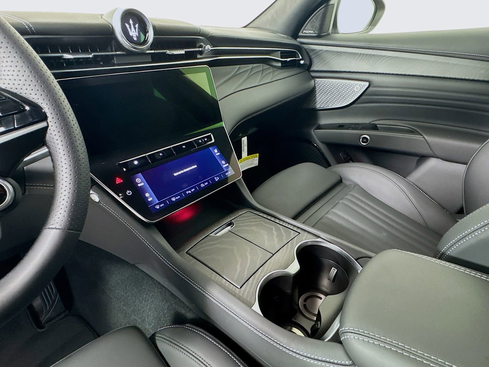 New 2025 Maserati Grecale GT AWD/4WD image 14