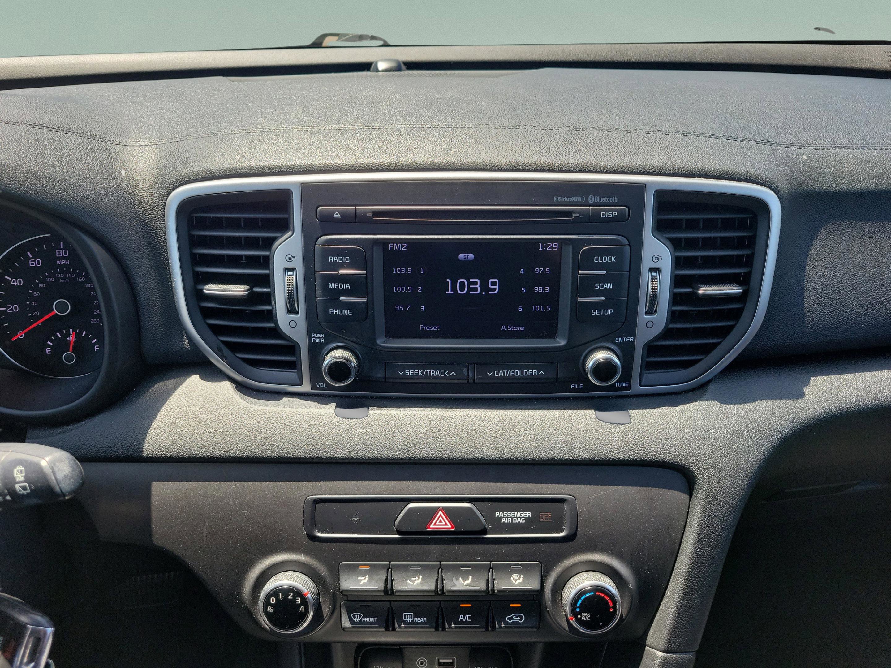 Used 2018 Kia Sportage LX image 13