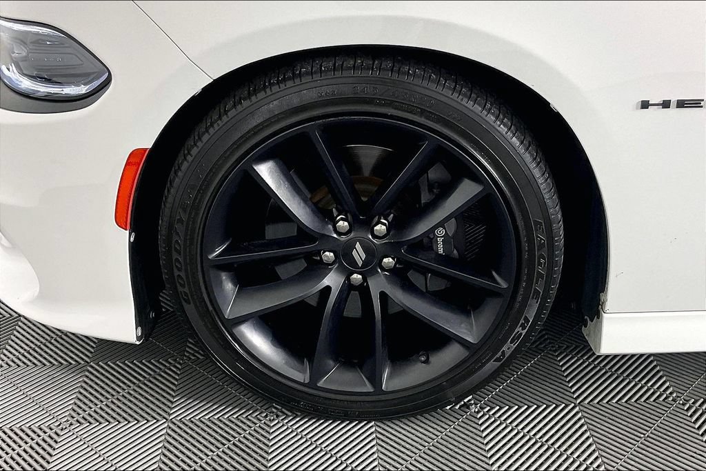 Used 2021 Dodge Charger R/T w/ Carbon/Suede Interior Package RWD image 12