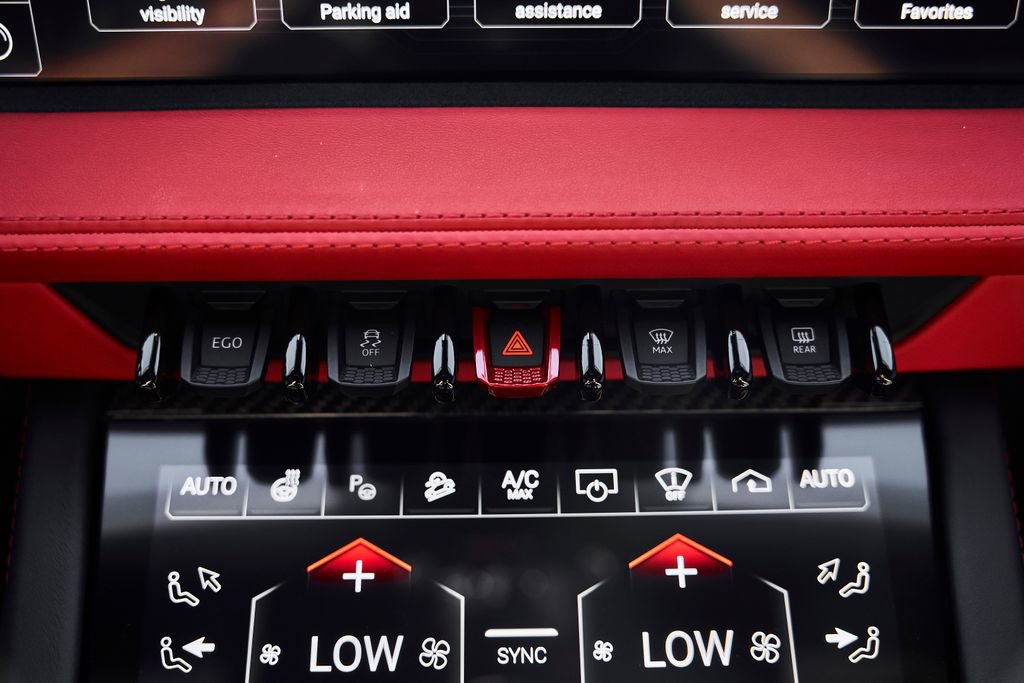 Used 2025 Lamborghini Urus S AWD/4WD image 70