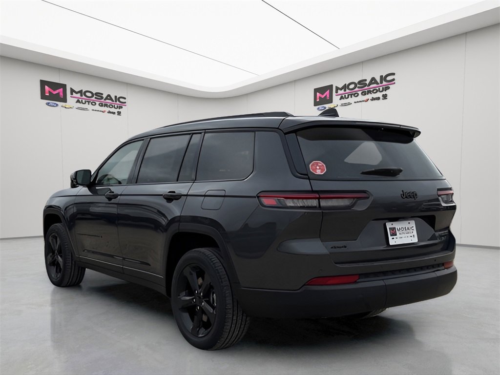 New 2025 Jeep Grand Cherokee L Limited image 5