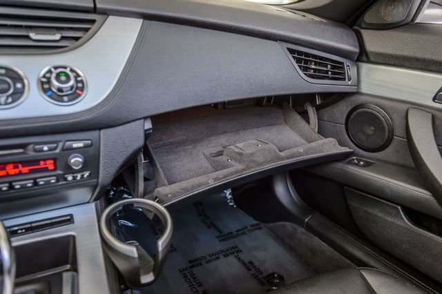 Used 2009 BMW Z4 sDrive35i image 35