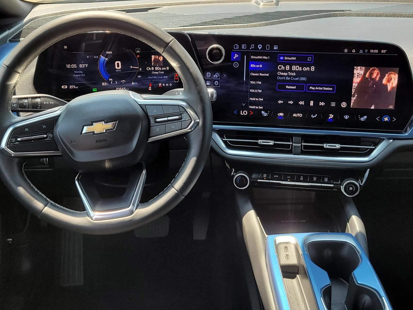 Used 2025 Chevrolet Equinox EV LT w/ Convenience Package FWD image 18