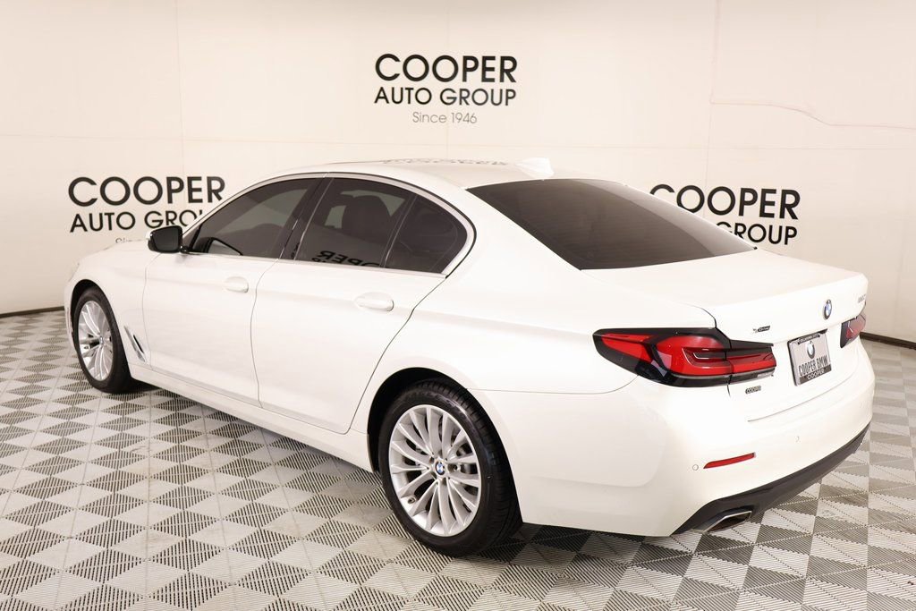Used 2023 BMW 530i xDrive w/ Convenience Package image 25