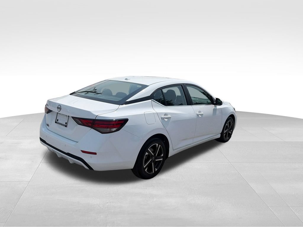 Used 2025 Nissan Sentra SV FWD image 6