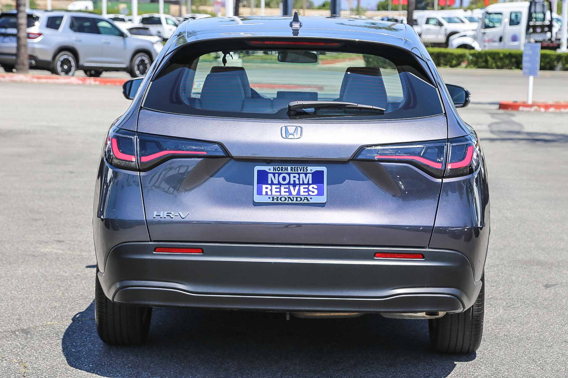 Certified 2025 Honda HR-V LX image 8