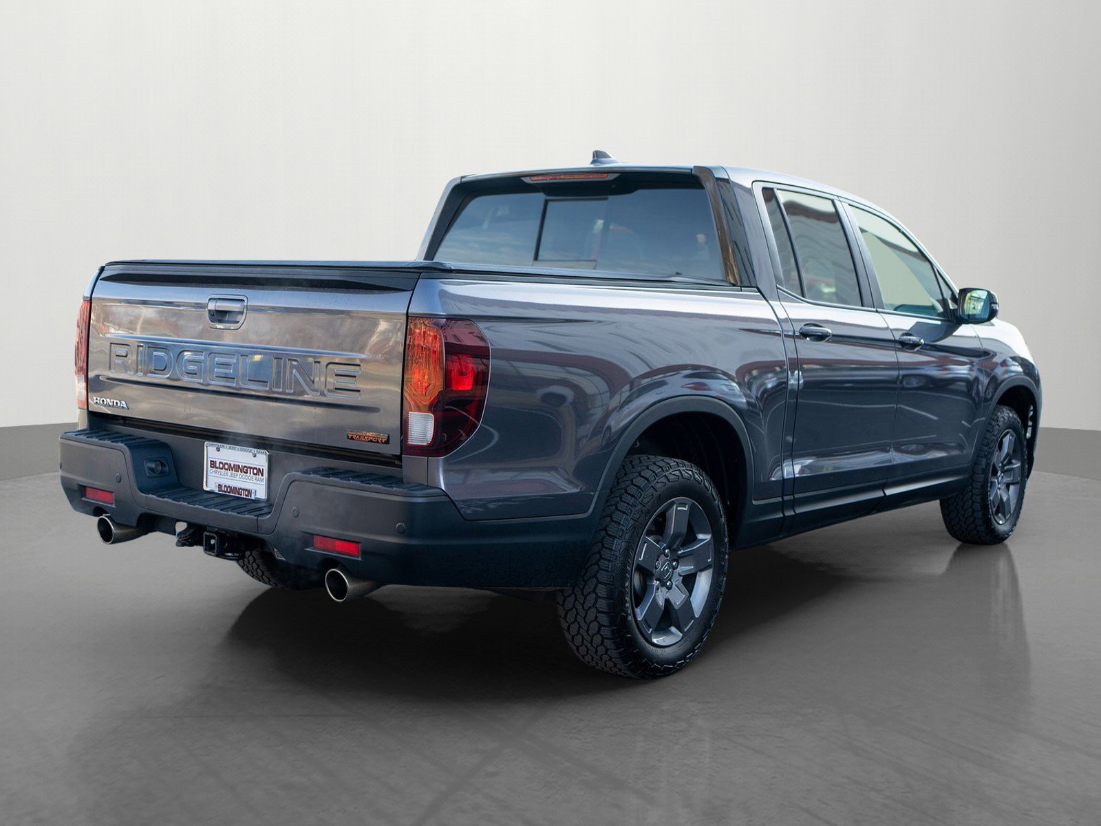 Used 2025 Honda Ridgeline TrailSport image 7