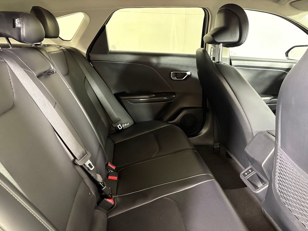 New 2026 Kia K4 EX FWD image 17