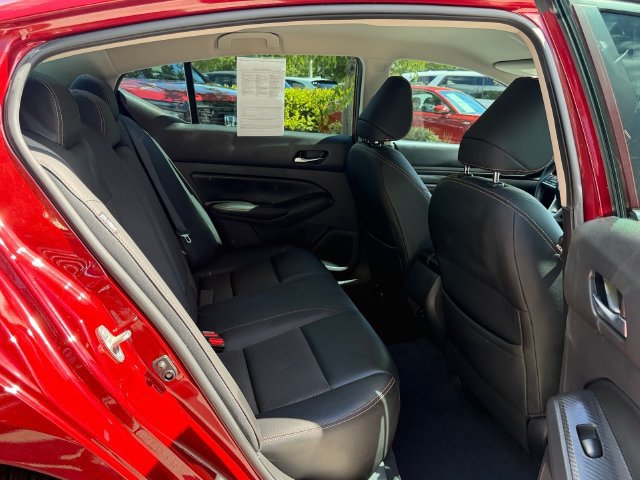 Used 2021 Nissan Altima 2.5 SR FWD image 17