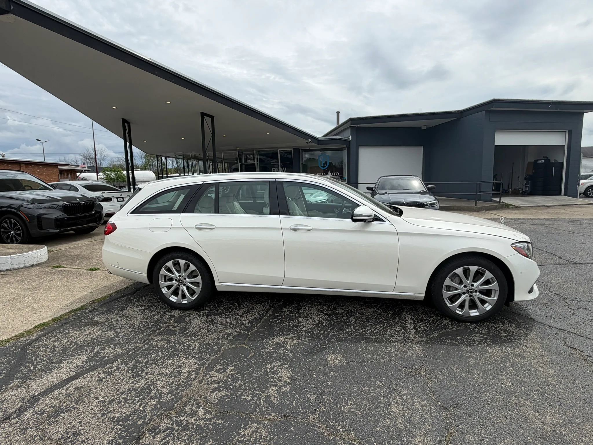 Used 2019 Mercedes-Benz E 450 4MATIC Wagon image 10