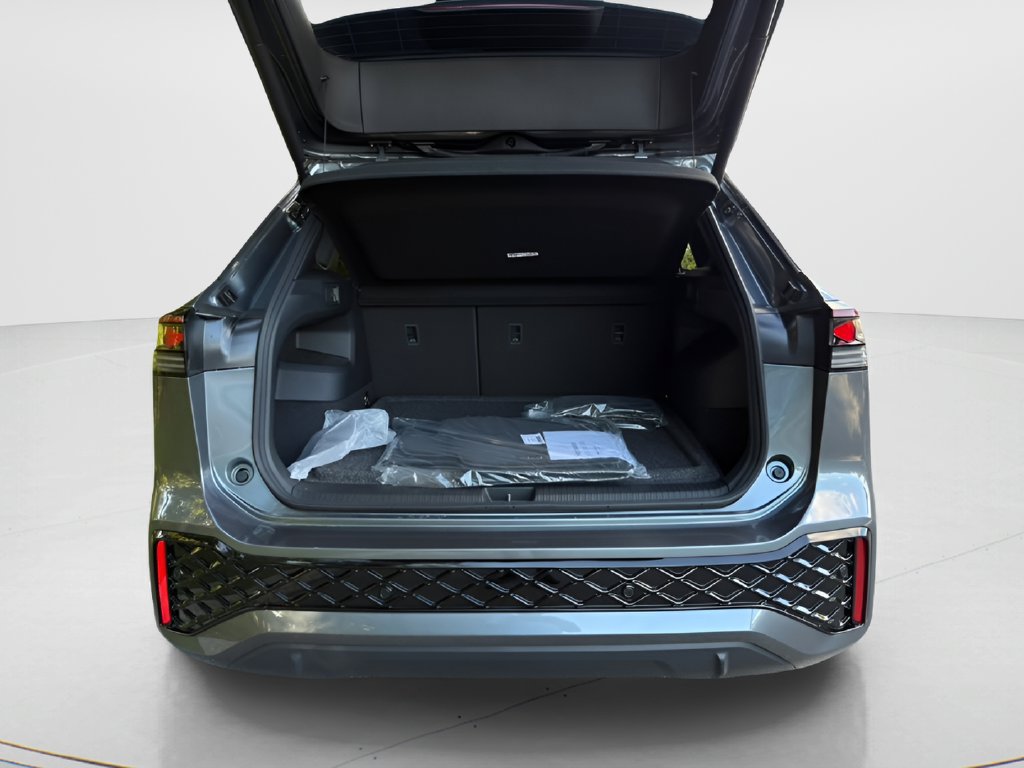 New 2027 Volkswagen Tiguan SEL R-Line AWD/4WD image 23