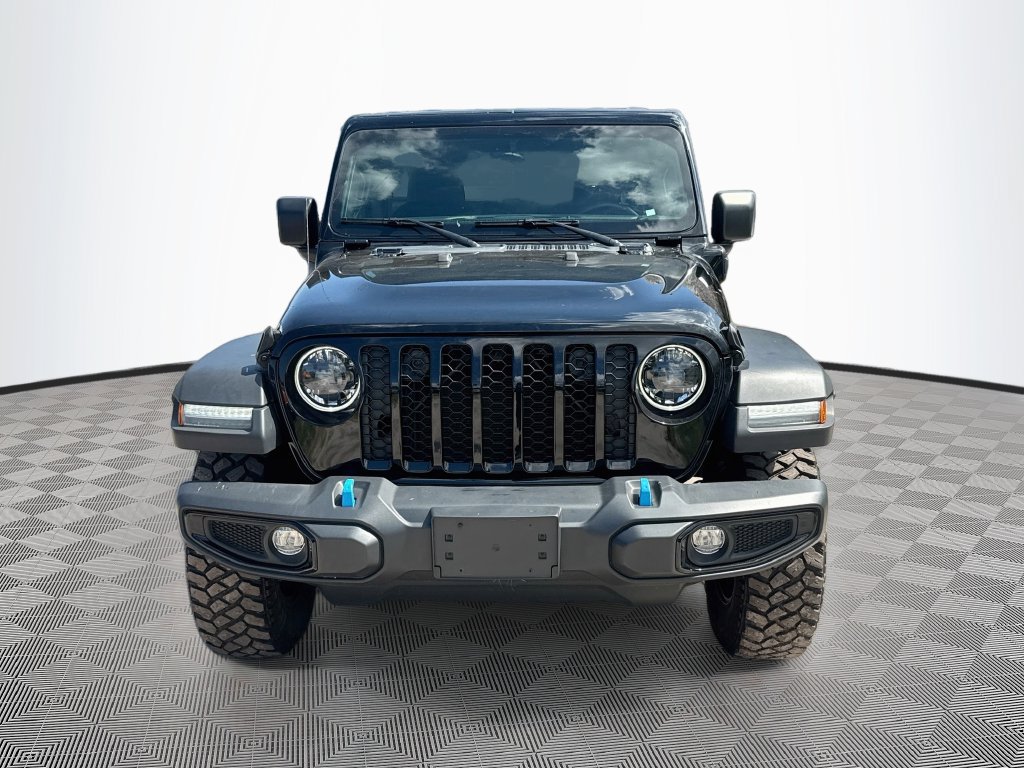Certified 2023 Jeep Wrangler Unlimited w/ Cold Weather Group AWD/4WD image 2
