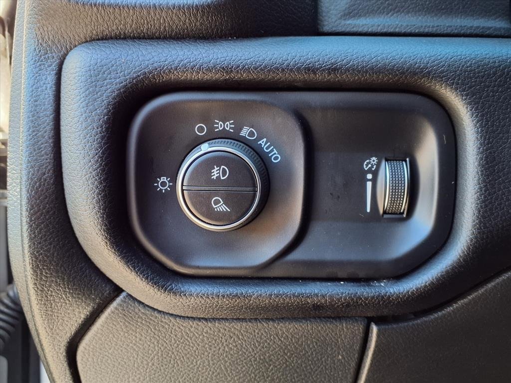 Used 2024 RAM 2500 Big Horn w/ Bed Utility Group image 19