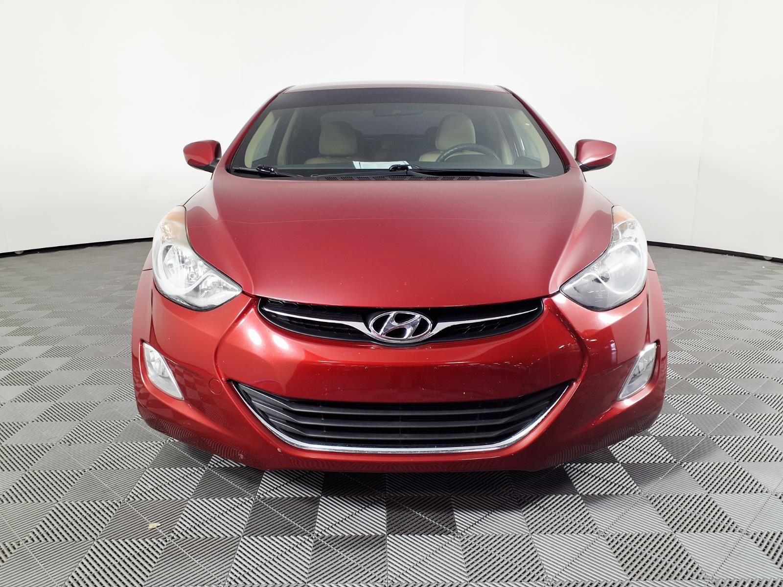 Used 2013 Hyundai Elantra GLS w/ Preferred Pkg FWD image 2