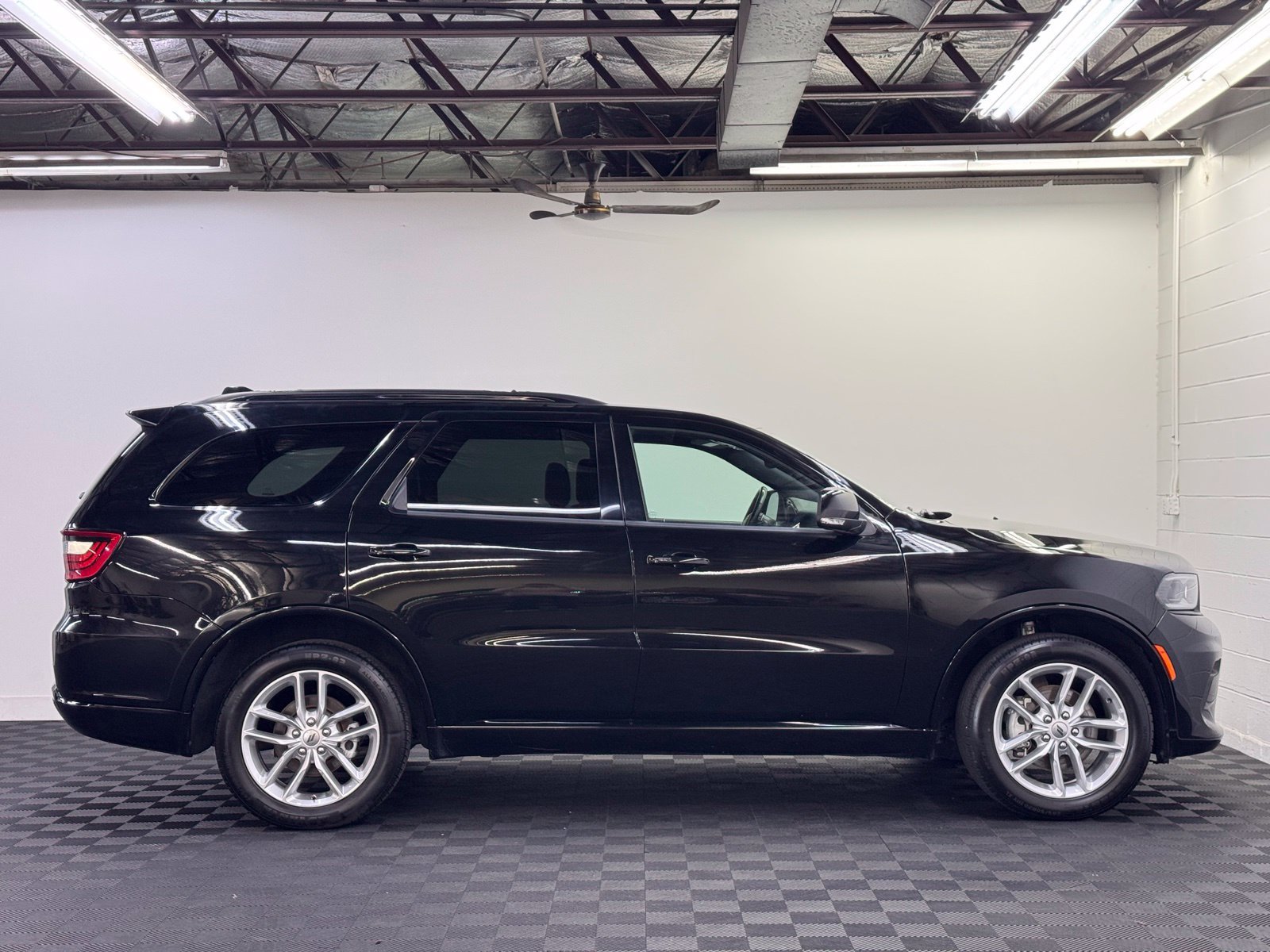 Used 2024 Dodge Durango GT AWD/4WD image 4