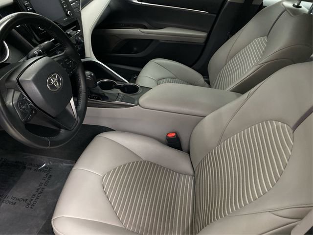 Used 2022 Toyota Camry SE FWD image 10