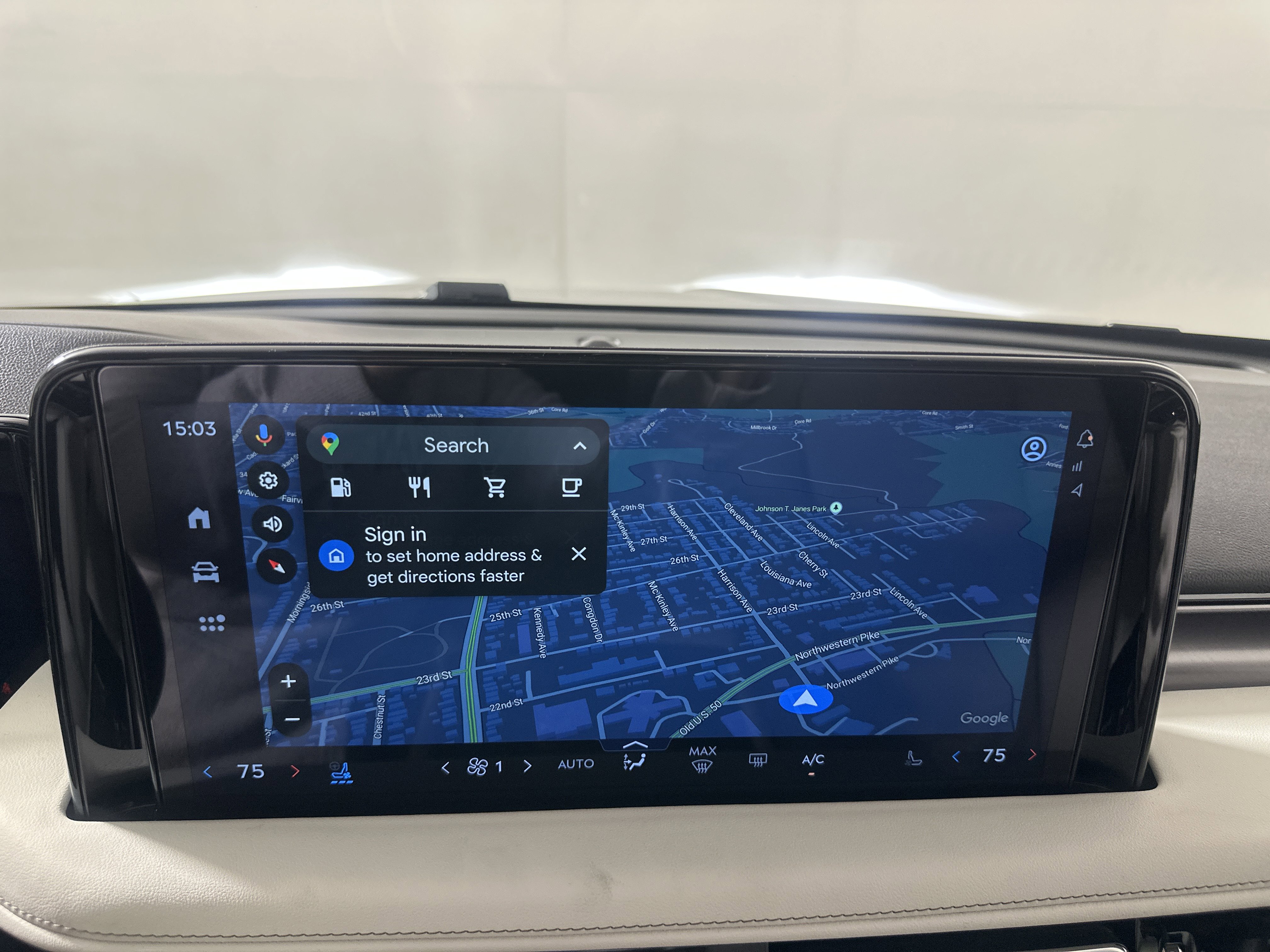 New 2025 Lincoln Aviator AWD image 16